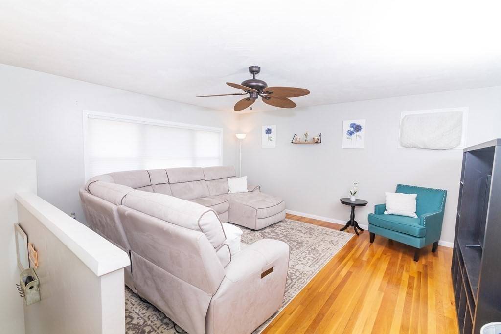 Millbury, MA 01527,5 Matson Lane