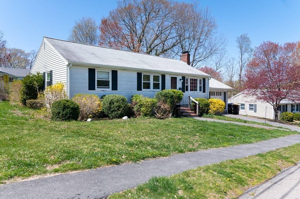 60 Healy Rd, Weymouth, MA 02188