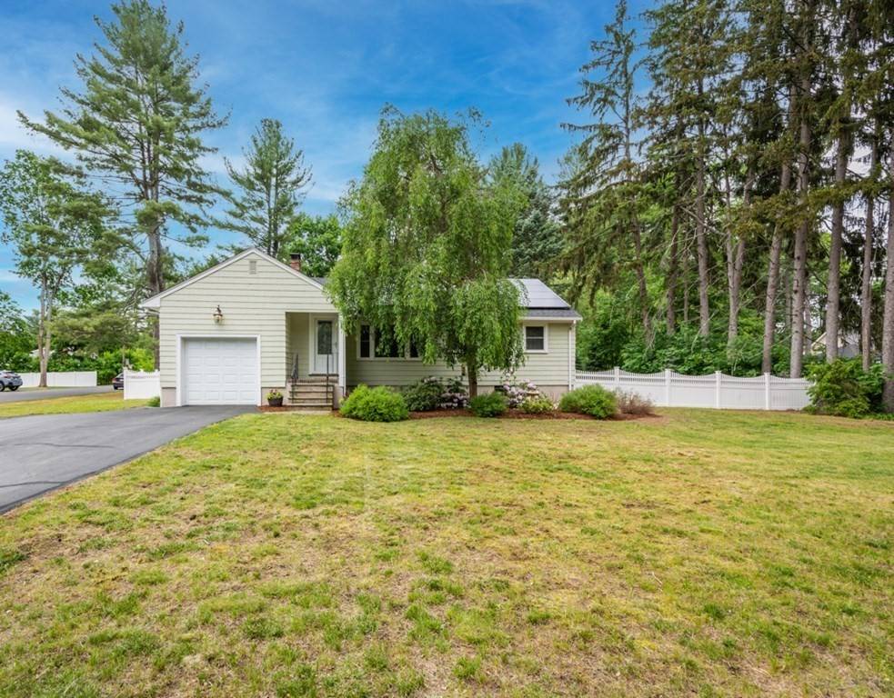 267 Concord Road, Bedford, MA 01730