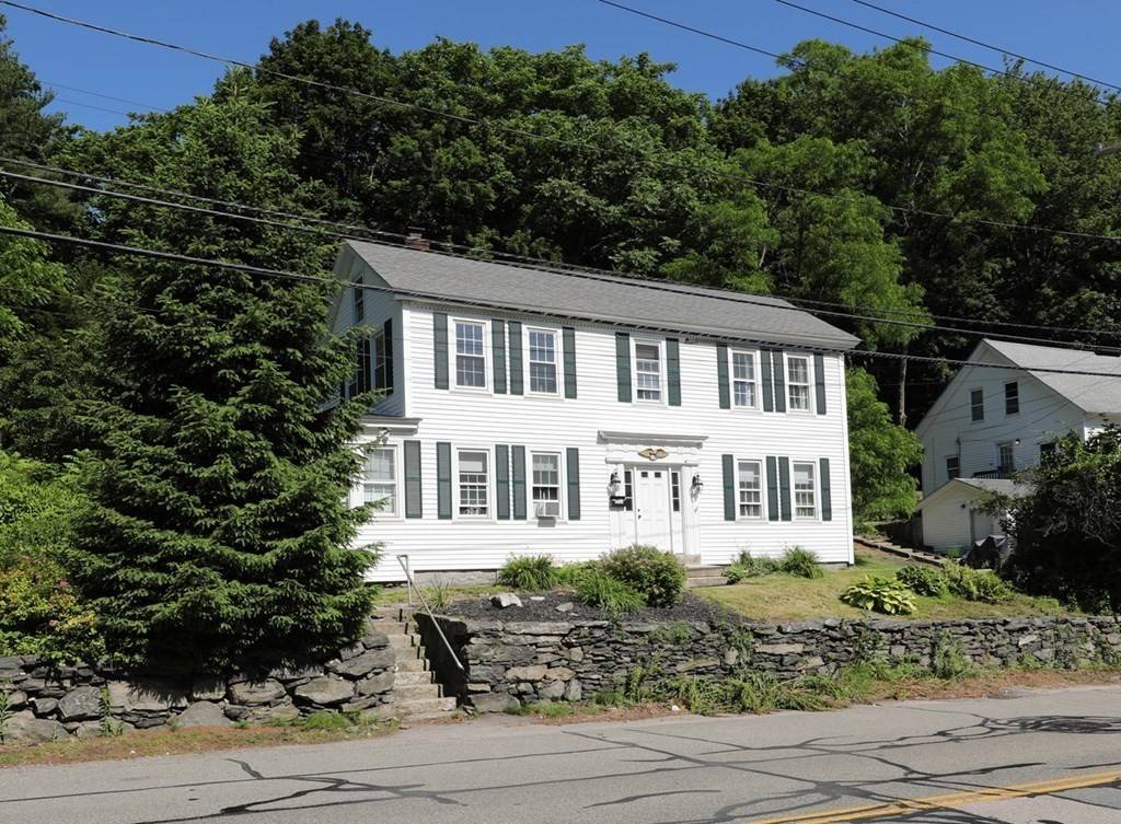 Millbury, MA 01527,82 West Main Street