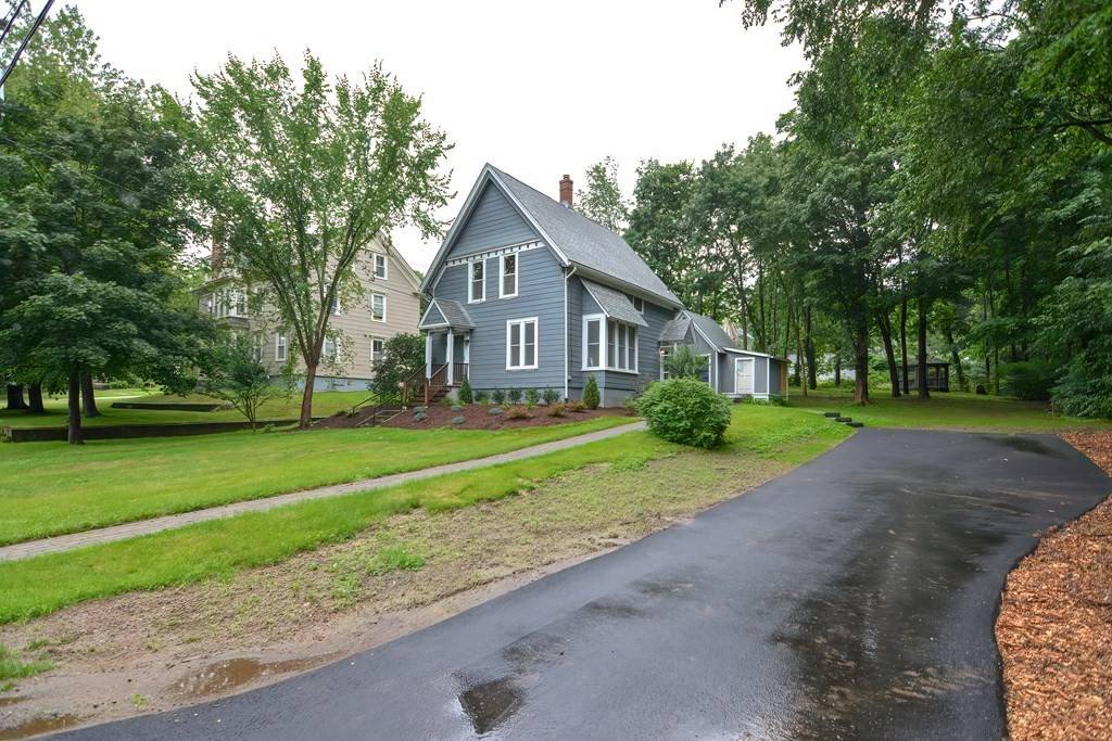 Plainville, MA 02762,21 Spring St