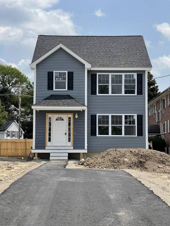161 Jewett, Lowell, MA 01850