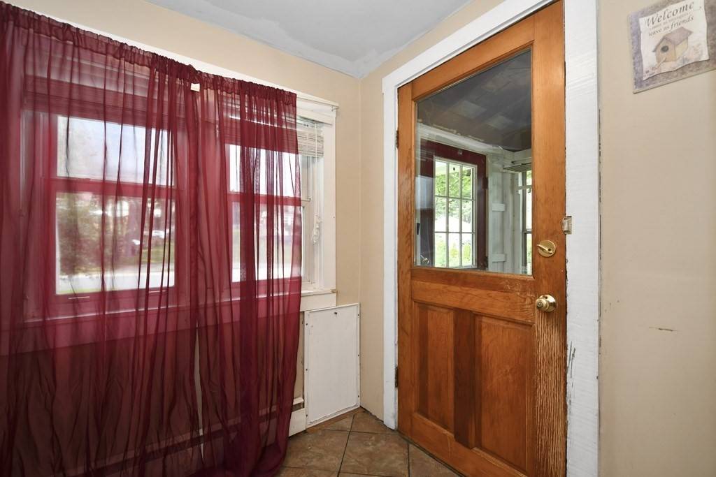 Southborough, MA 01772,127 Southville Rd