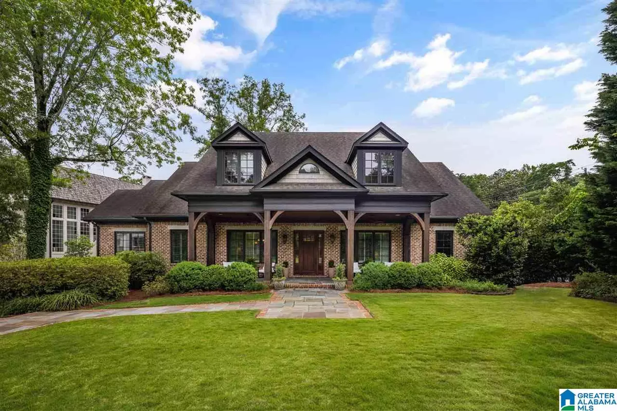 Mountain Brook, AL 35213,731 EUCLID CIRCLE