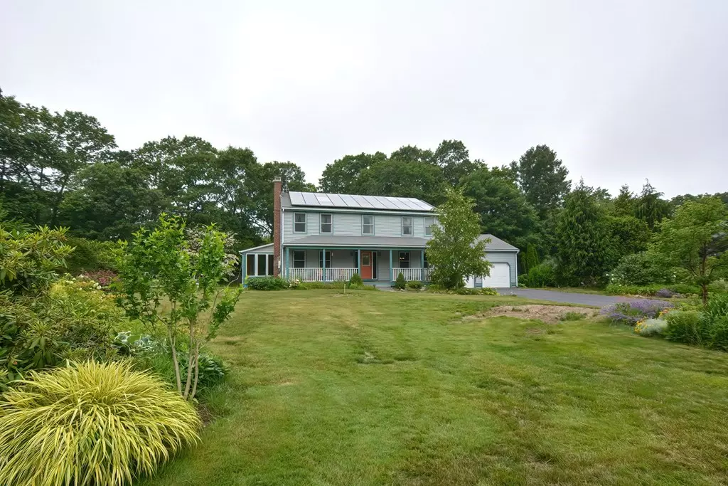 Rehoboth, MA 02769,6 Cherry Ln