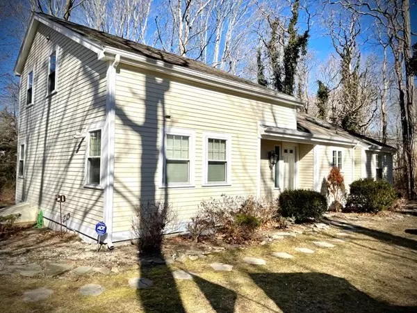 Bourne, MA 02532,20 Olofson Dr