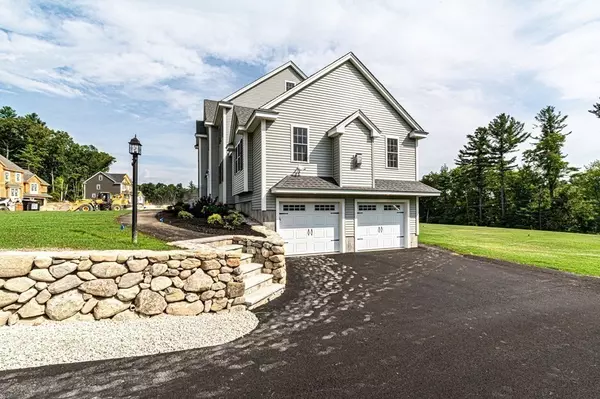 Billerica, MA 01821,43 Fieldstone Lane