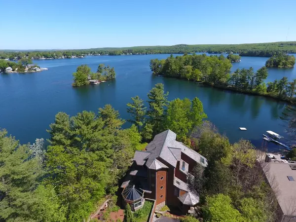11 Bayview Road,  Webster,  MA 01570