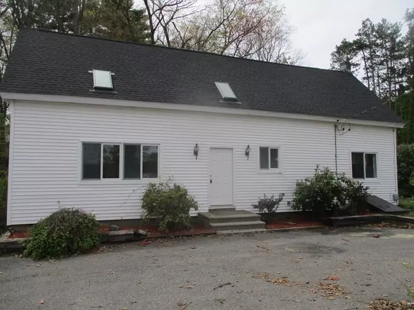 West Boylston, MA 01583,21 Holt St