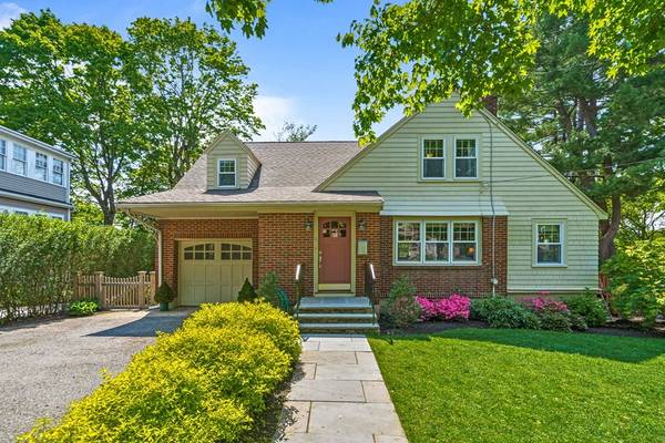 11 Sargent Rd, Winchester, MA 01890