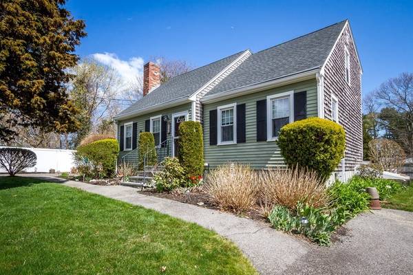 10 Thomas St, Kingston, MA 02364