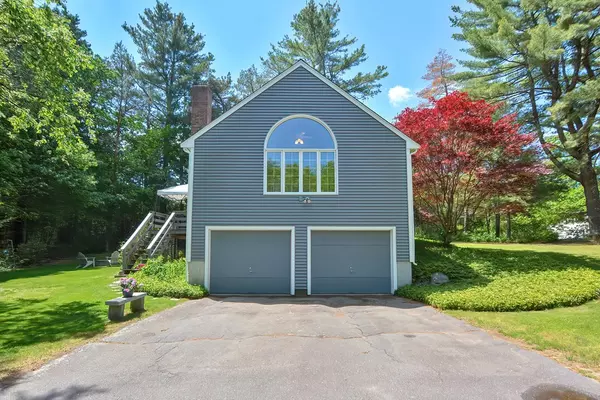 Norton, MA 02766,15 Essex St