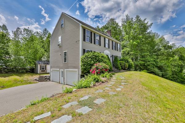 2 Hancock Road, Windham, NH 03087