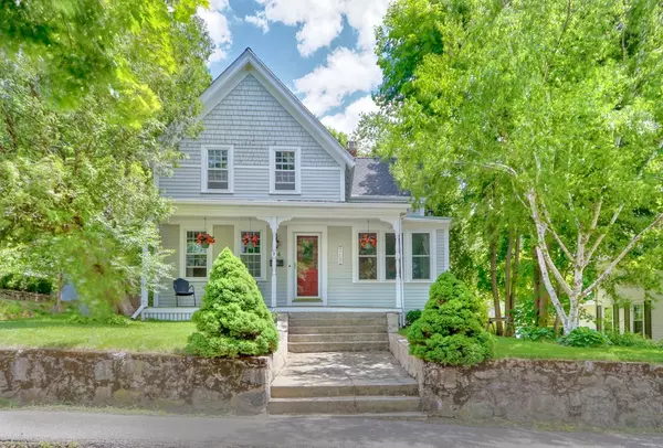 44 Cedar Street, Norwood, MA 02062