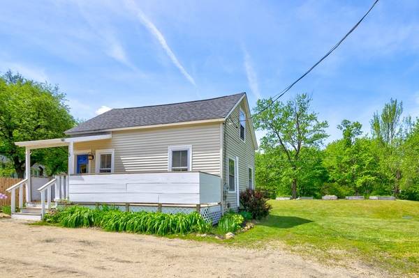 5 Maple Pl B, Winchendon, MA 01475