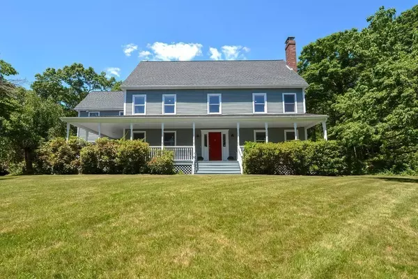 12 Glenview Street, Upton, MA 01568