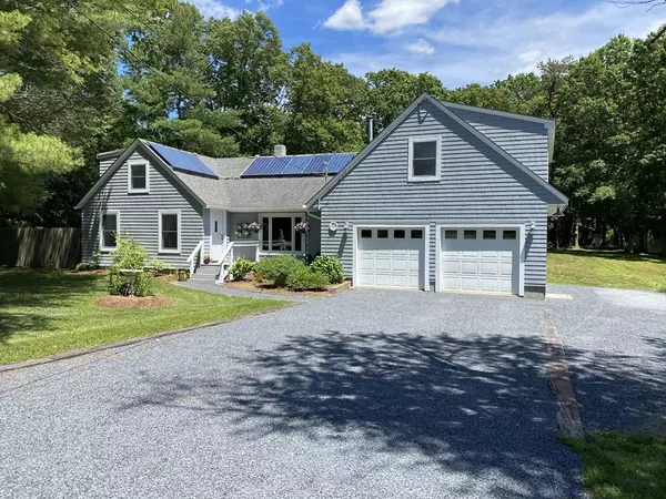 135 Moulton Street, Rehoboth, MA 02769