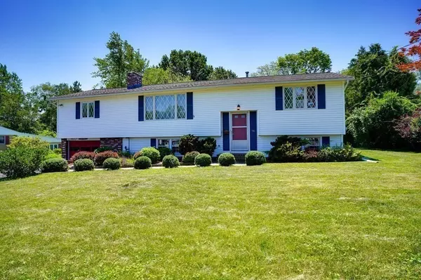 16 Eaton Drive, Hudson, MA 01749