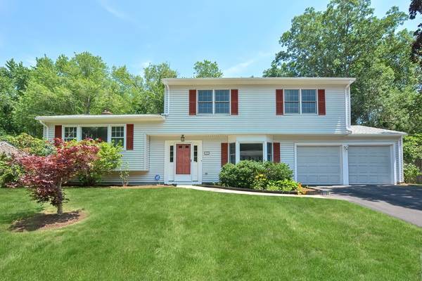 19 Wingate Road, Holliston, MA 01746