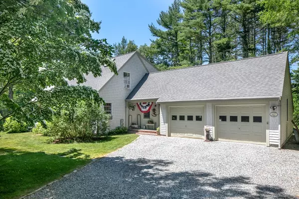 Mattapoisett, MA 02739,8 Abby Ln