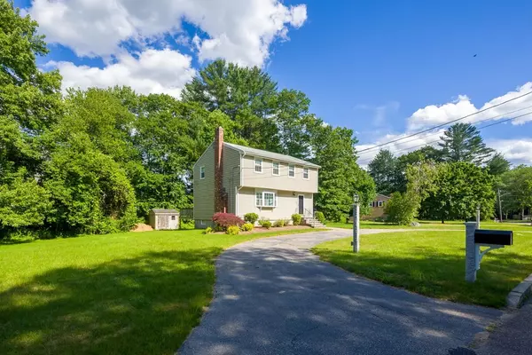 12 Deborah Lee Ln, Easton, MA 02356