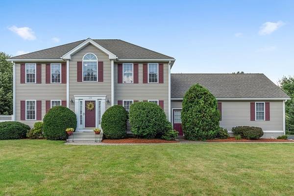 157 Britney Dr, Holden, MA 01520