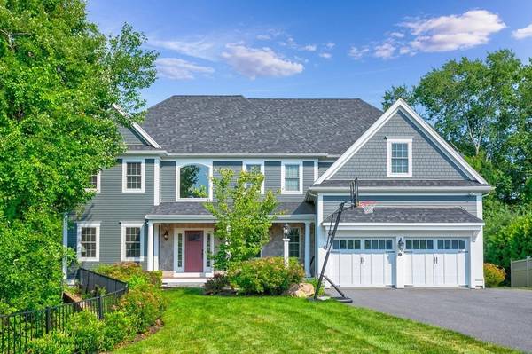 21 Hunters Ln, Natick, MA 01760