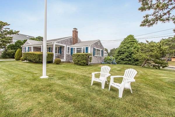 Dennis, MA 02670,92 Surfside Road