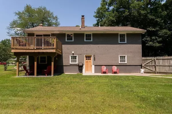 Dighton, MA 02764,413 Gray Terrace