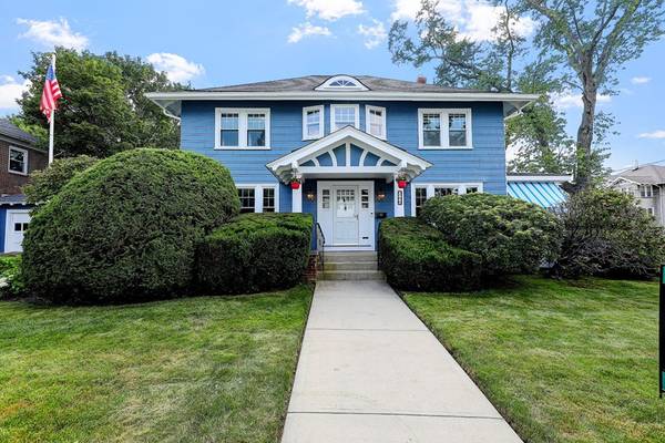 246 Oakley, Woonsocket, RI 02895