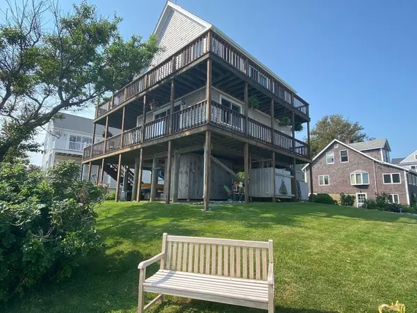 Scituate, MA 02066,10 Montvale Avenue