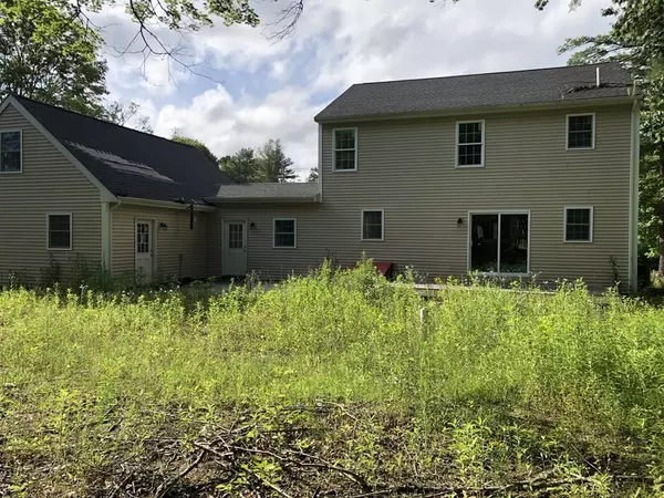 47 Plympton St, Middleboro, MA 02346