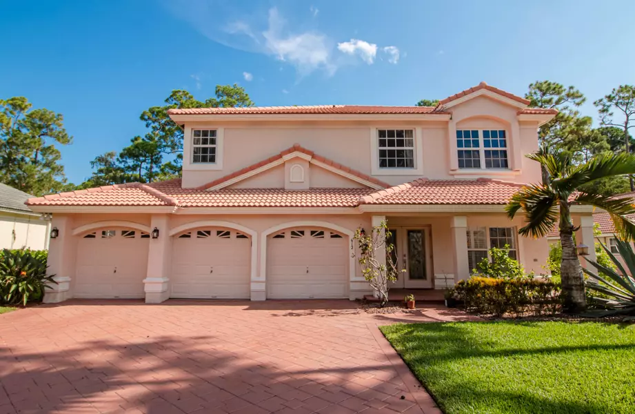 612 Cypress Green CIR, Wellington, FL 33414