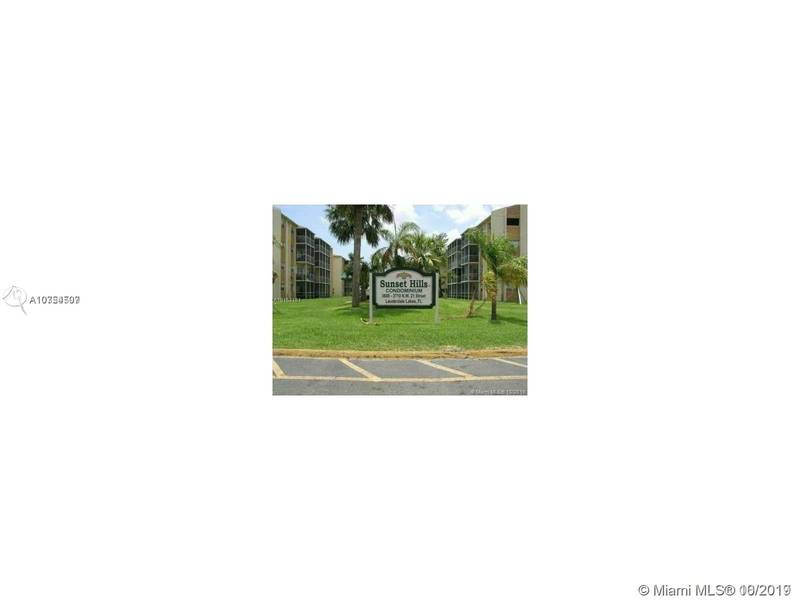 3710 NW 21st St #310, Lauderdale Lakes, FL 33311