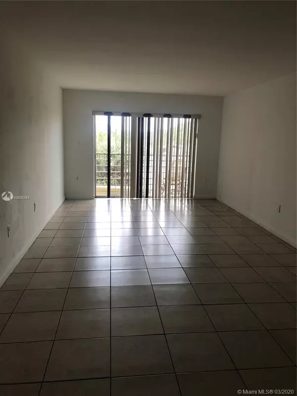 Lauderdale Lakes, FL 33311,3600 NW 21st St #307