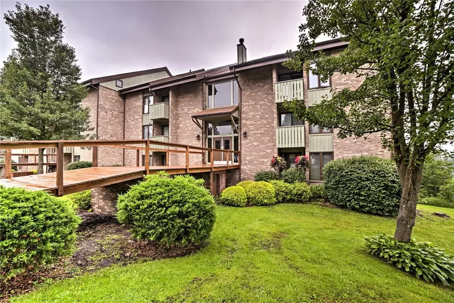 9D1 Mountain Villas #9D1, Rockwood, PA 15142