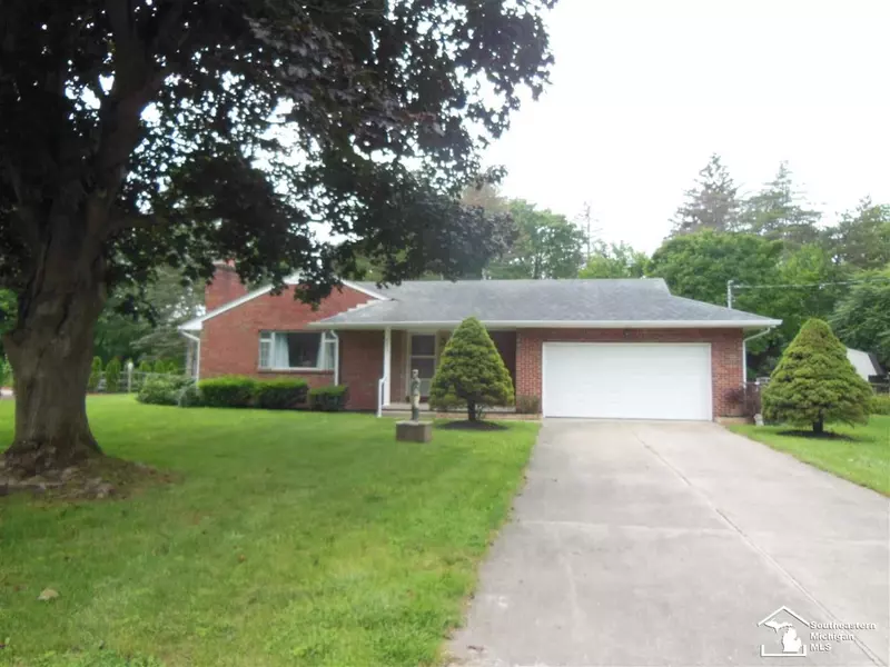 6673 Sandywell, Temperance, MI 48182