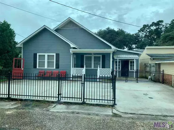 908 MADISON ST, Donaldsonville, LA 70346