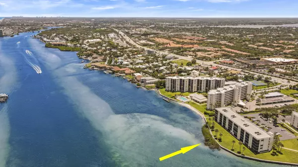 Jupiter, FL 33469,100 Intracoastal PL 303