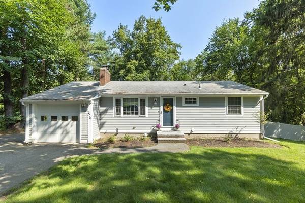 206 Dale St, North Andover, MA 01845