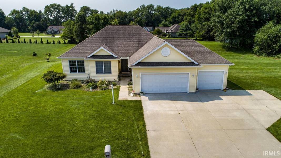 19724 Hidden Meadow Trail, Goshen, IN 46528