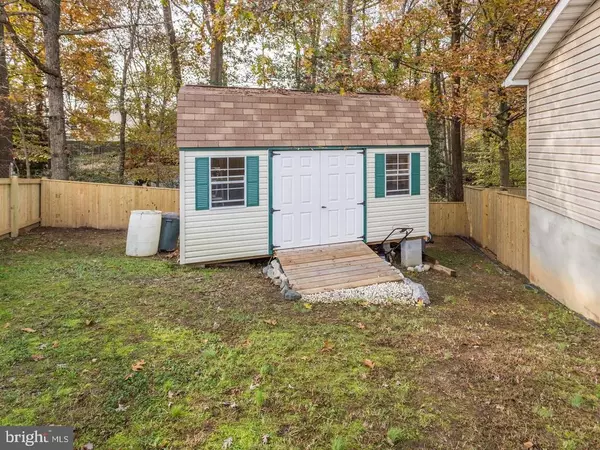 Bryans Road, MD 20616,7151 BOXWOOD CT