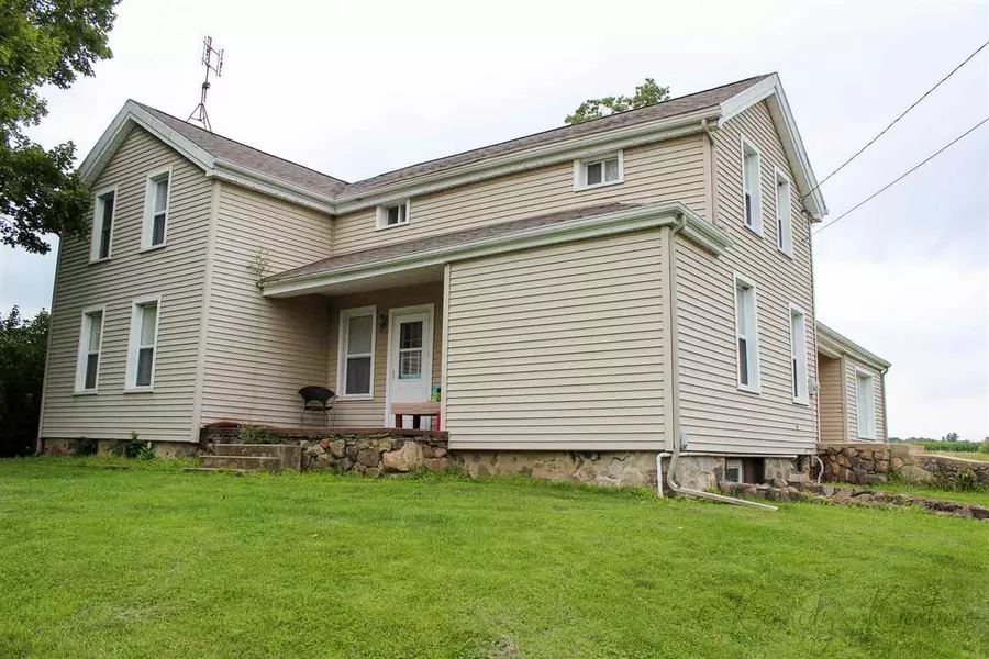 15964 Griswold Road, Manitou Beach, MI 49253