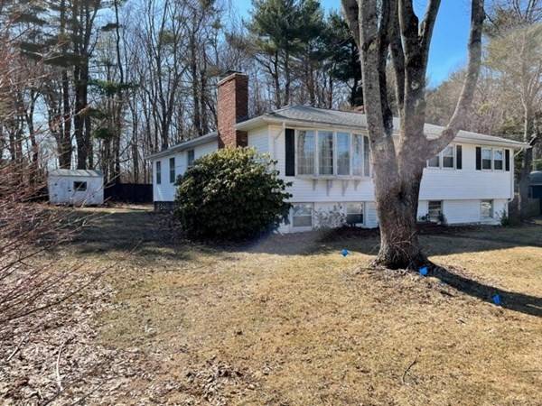 10 Blueberry Hill Road, Groveland, MA 01834