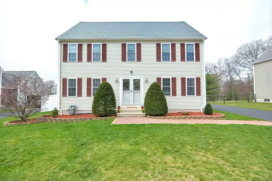 76 Broad Street, Plainville, MA 02762