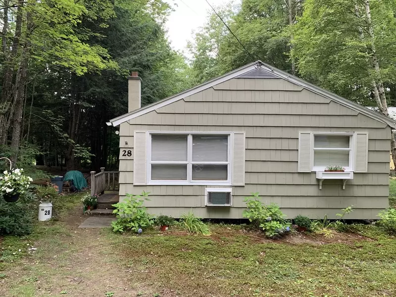 28 Birch Road, Goshen, MA 01032