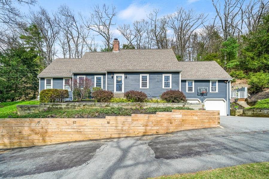 336 Chestnut Street, North Andover, MA 01845