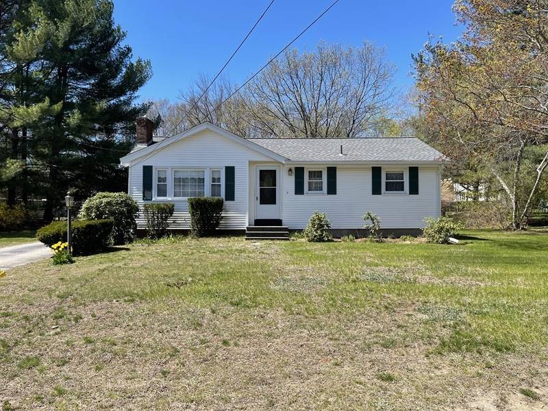 4 Harvard Rd, Groveland, MA 01834