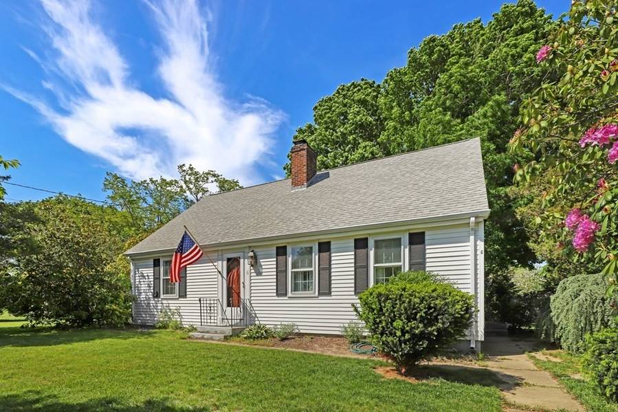 6 Cheryl Ave, Plymouth, MA 02360