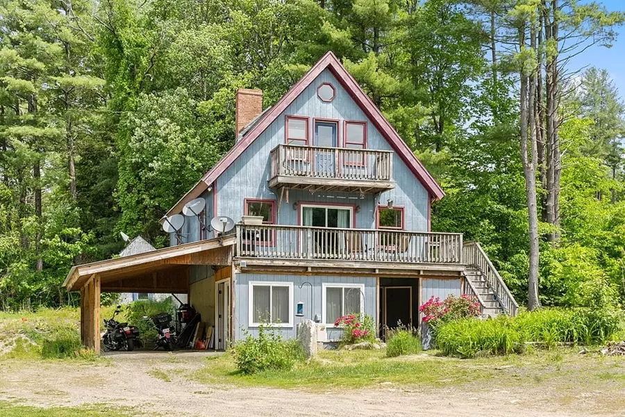 250 Lockes Village Rd, Wendell, MA 01379